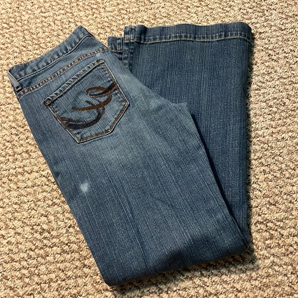 bootcut jeans